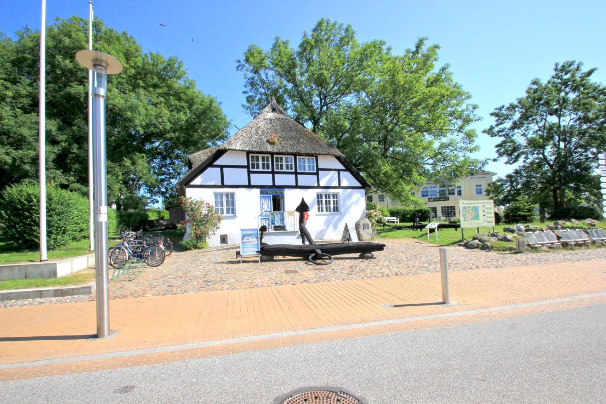 Ferienwohnung Mit Eigener Sauna In Zentraler Lage - Kurhaus Nordstrand Fewo 32 ゲーレン エクステリア 写真